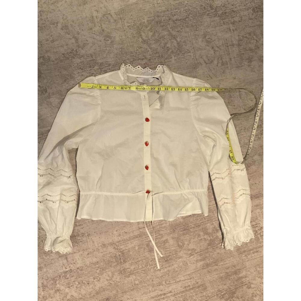 NWOT & Other Stories White Poplin button down strawberry buttons sz I - Picture 3 of 6